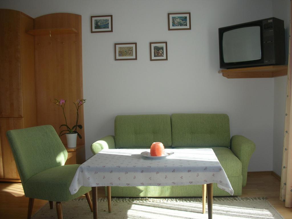Haus Ebner Apartment ซังคท์กิลเกอ ภายนอก รูปภาพ